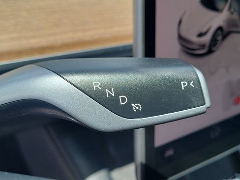 Used 2023 Tesla Model 3 Standard Range RWD image 26