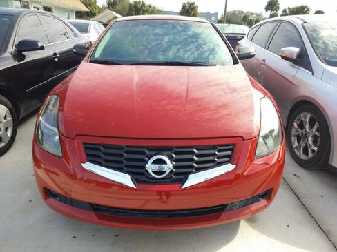 Used 2008 Nissan Altima 3.5 SE w/ Premium Pkg image 2