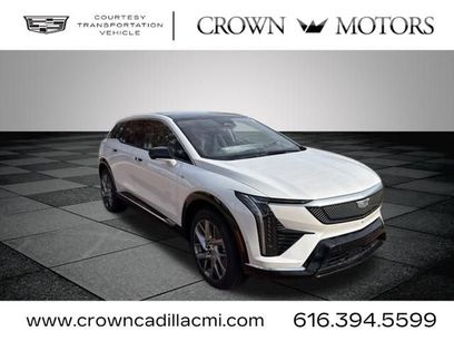 Used 2025 Cadillac Optiq Luxury 1 w/ LPO, Floor Liner Package