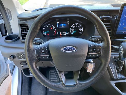 Used 2024 Ford Transit 350 XLT RWD image 37