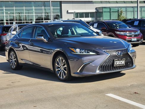 Used 2019 Lexus ES 350 image 3
