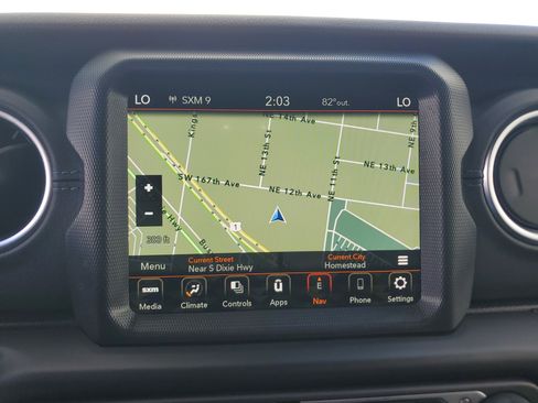 Used 2022 Jeep Wrangler Unlimited Rubicon 4xe w/ Steel Bumper Group image 10