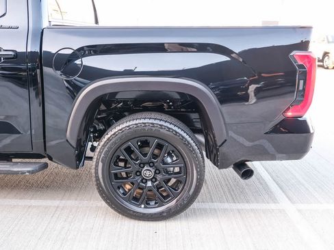 Certified 2026 Toyota Tundra Limited AWD/4WD image 8