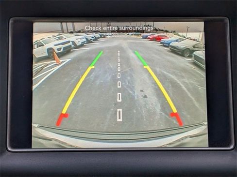 Used 2019 Jeep Grand Cherokee Laredo image 22