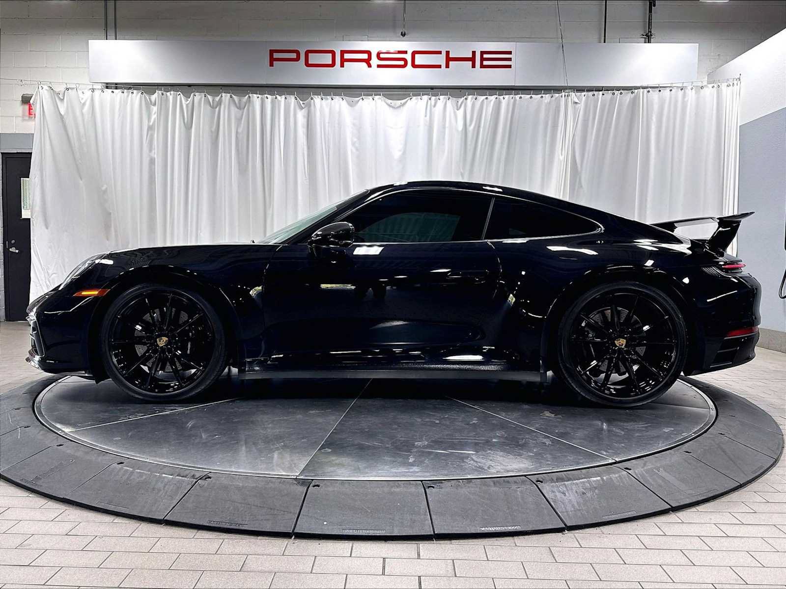 Used 2024 Porsche 911 Carrera S RWD image 2