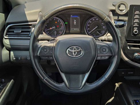 Used 2021 Toyota Camry SE w/ Convenience Package FWD image 18
