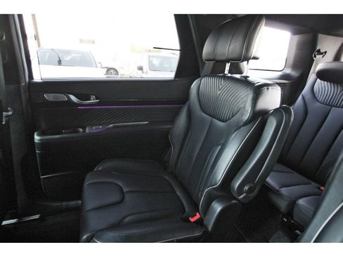 Certified 2024 Hyundai Palisade Calligraphy AWD/4WD image 13