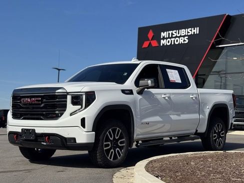 Used 2024 GMC Sierra 1500 AT4 w/ AT4 Premium Package image 6