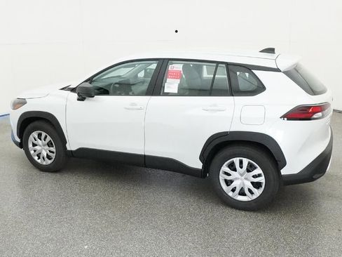 New 2026 Toyota Corolla Cross L image 4