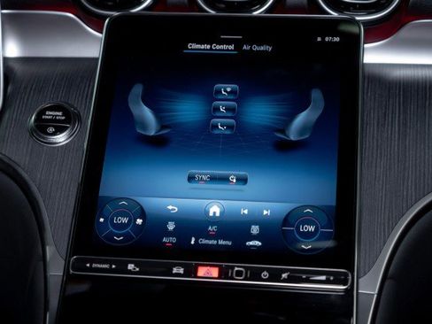 Certified 2025 Mercedes-Benz GLC 300 image 16