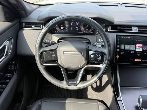 Certified 2026 Land Rover Range Rover Velar Dynamic SE AWD/4WD image 16