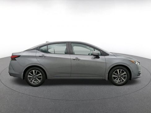 Used 2025 Nissan Versa SV FWD image 14