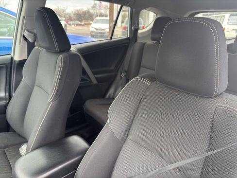 Used 2018 Toyota RAV4 XLE w/ Plus Extra Value Package image 7