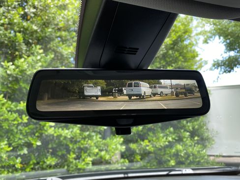 Used 2020 Chevrolet Traverse LT w/ LT Premium Package FWD image 33