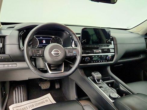 Used 2023 Nissan Pathfinder SL w/ SL Premium Package AWD/4WD image 13