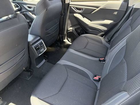 Used 2024 Subaru Forester Premium AWD/4WD image 17