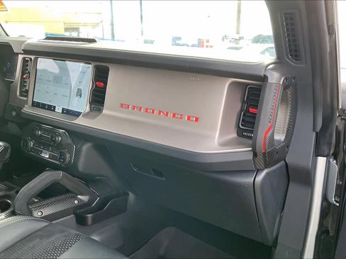 Used 2022 Ford Bronco Raptor image 18