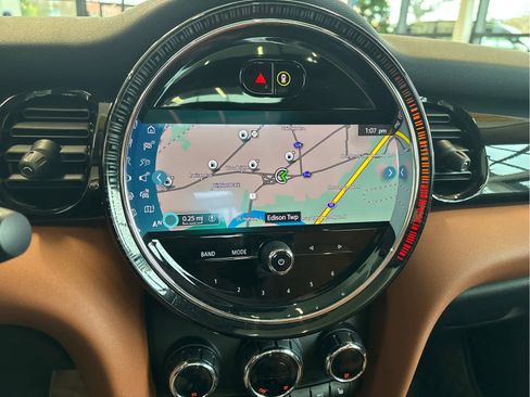 Certified 2024 MINI Cooper S w/ Signature Upholstery Package image 25