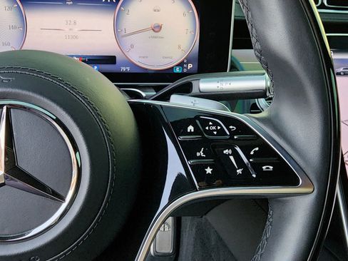 Used 2024 Mercedes-Benz Maybach S 580 4MATIC image 11