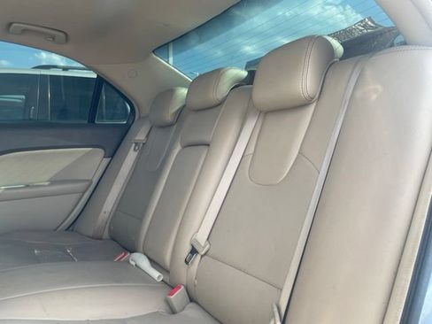 Used 2010 Ford Fusion Hybrid FWD image 19