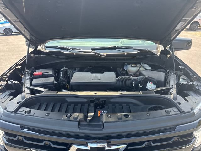 Used 2024 Chevrolet Silverado 1500 LT Trail Boss w/ Convenience Package II AWD/4WD image 18