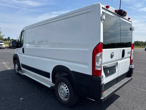 Used 2025 RAM ProMaster 2500 w/ U-Haul Equipment Group FWD image 6