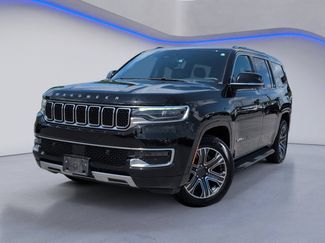 Used 2024 Jeep Wagoneer L Series II w/ Flexible Seating Group AWD/4WD video 2