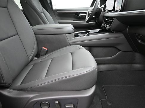 New 2026 Chevrolet Tahoe Z71 w/ Comfort Package image 25