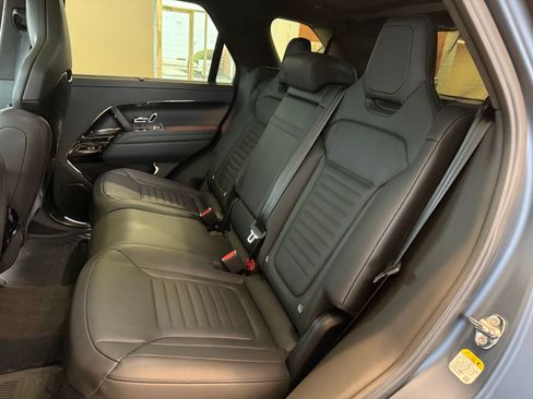 Used 2025 Land Rover Range Rover Sport SV Edition Two image 25