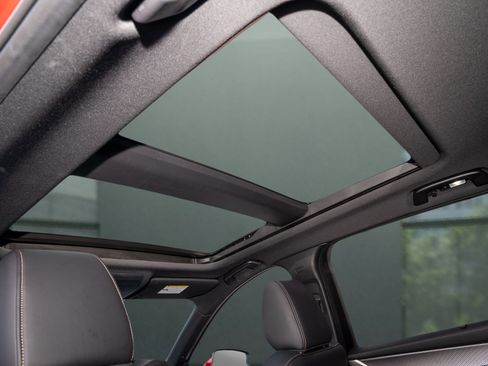 Used 2025 MAZDA CX-90 3.3 Turbo S w/ Premium Package image 24