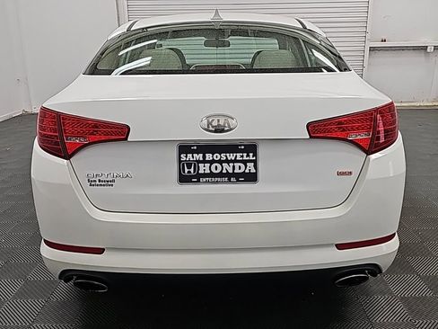 Used 2013 Kia Optima LX image 2