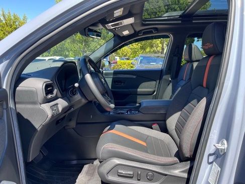 Used 2026 Honda Passport TrailSport image 6