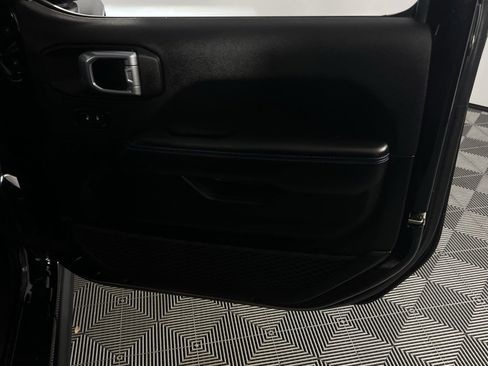 Used 2024 Jeep Wrangler Unlimited Rubicon 4xe w/ Capability Package image 35