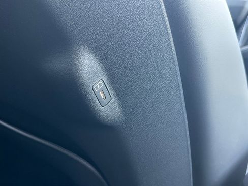 New 2027 Kia Telluride S image 36