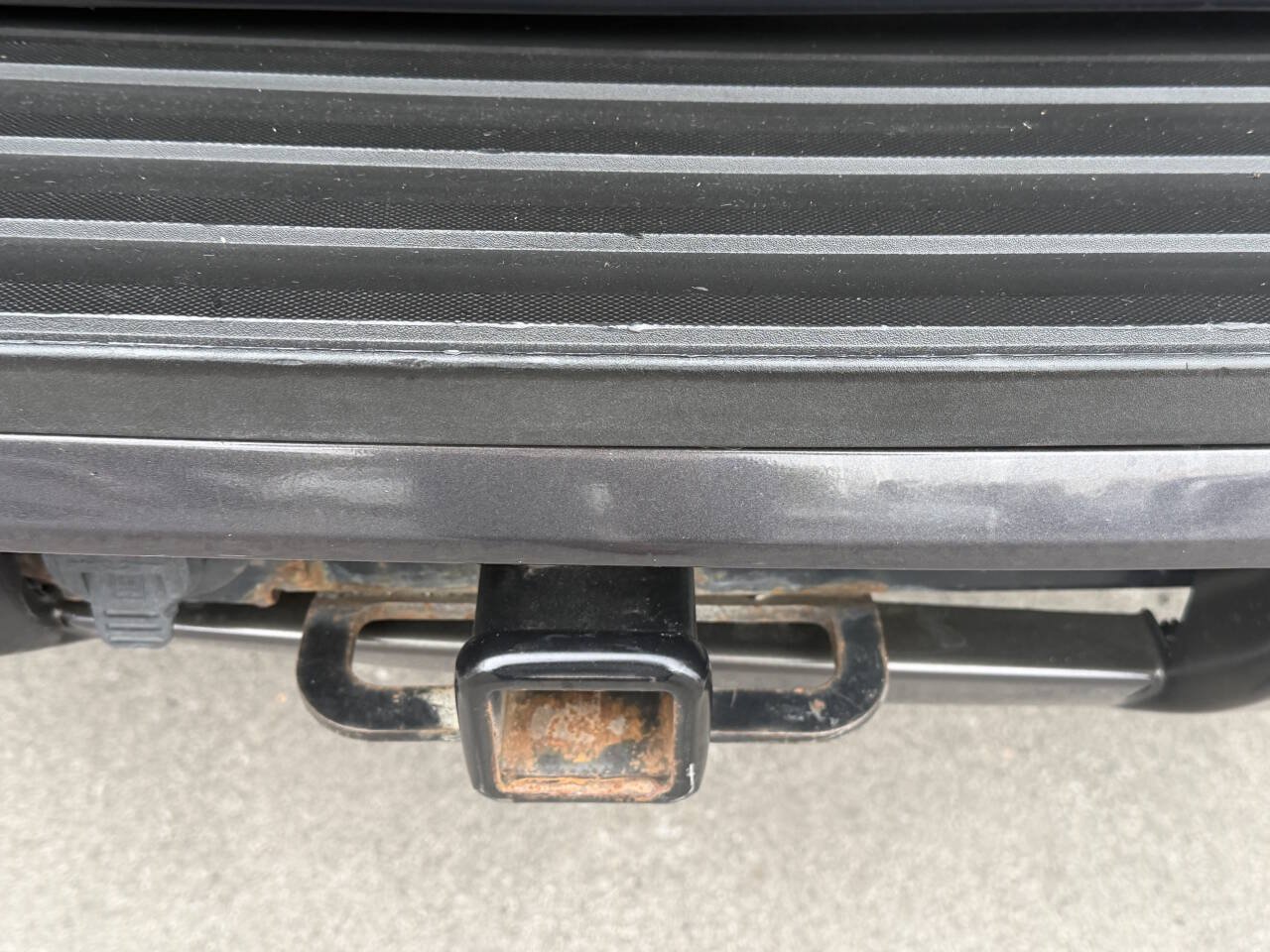 Used 2010 Chevrolet Tahoe LT AWD/4WD image 26