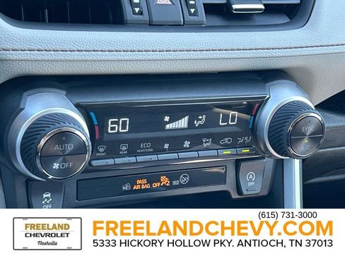 Used 2023 Toyota RAV4 XLE Premium image 38