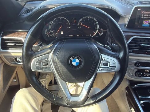 Used 2019 BMW 740i 740i Sedan 4D w/ Executive Package image 25