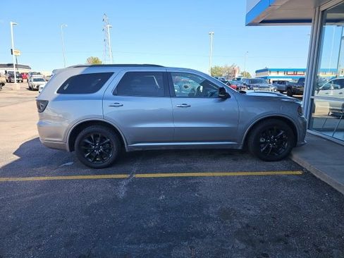 Used 2018 Dodge Durango R/T w/ Technology Group image 2