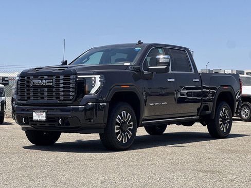 New 2026 GMC Sierra 2500 Denali Ultimate w/ Max Trailering Package AWD/4WD image 6