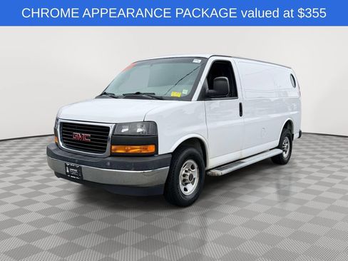 Used 2018 GMC Savana 2500 w/ Driver Convenience Package RWD image 3