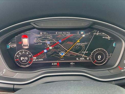 Used 2020 Audi Q5 2.0T Premium Plus image 25