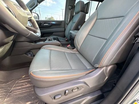 Used 2026 GMC Yukon XL AT4 w/ AT4 Premium Plus Package AWD/4WD image 11