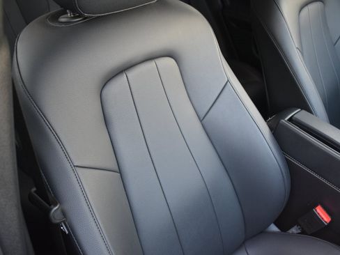 Used 2022 Mercedes-Benz GLA 250 4MATIC image 24