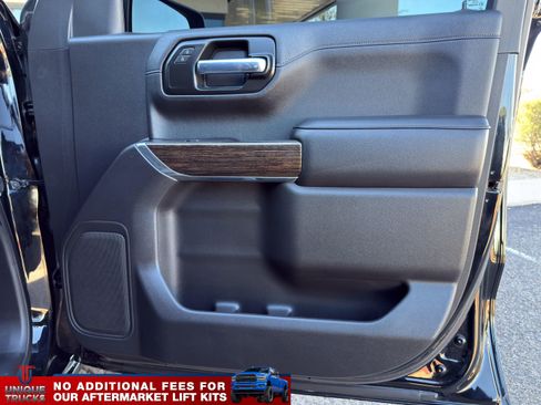 Used 2020 GMC Sierra 1500 Elevation w/ Elevation Value Package image 28