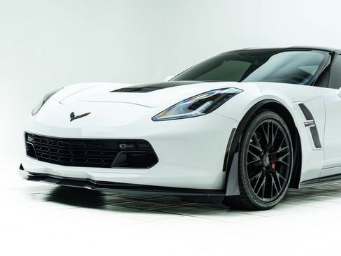 Used 2017 Chevrolet Corvette Grand Sport image 10