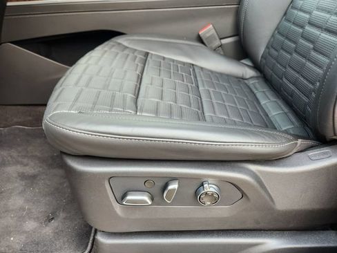 New 2026 Cadillac Escalade Platinum Sport AWD/4WD image 10