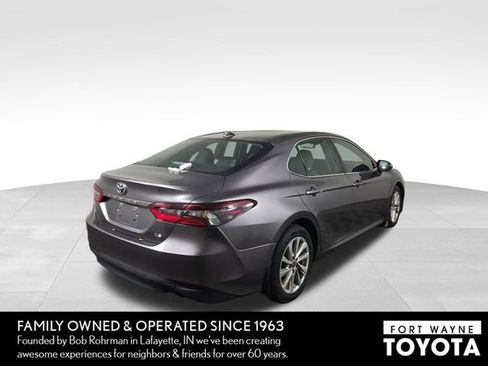 Used 2023 Toyota Camry LE image 7