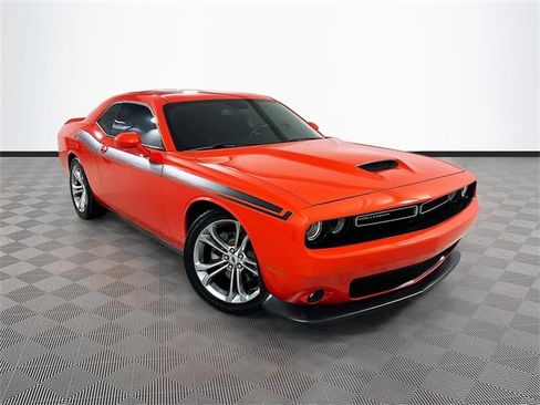 Used 2022 Dodge Challenger R/T image 1