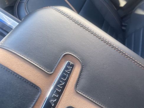 Used 2024 Ford F250 Platinum w/ FX4 Off-Road Package image 10