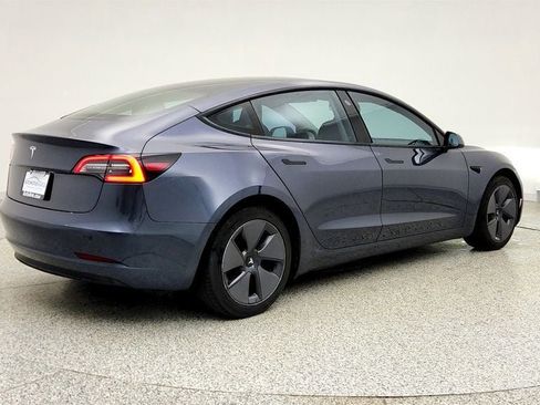 Used 2023 Tesla Model 3 Standard Range RWD image 8